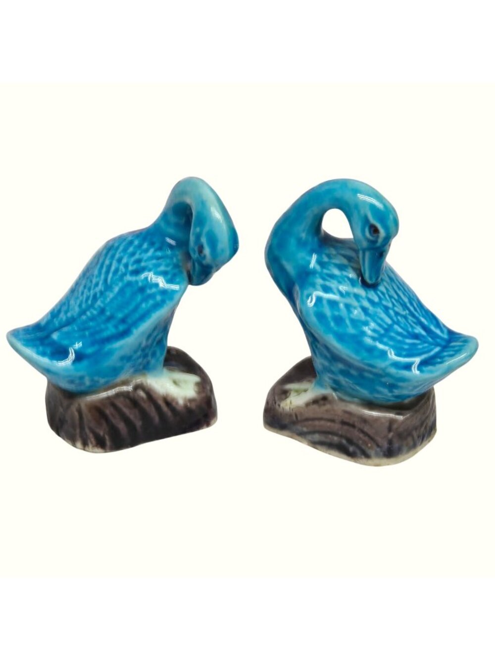 Vintage Chinese export turquoise-glazed preening ducks porcelain figurines geese